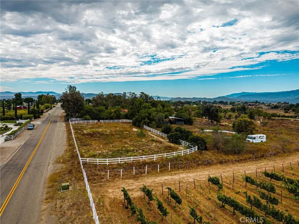 33545 Madera De Playa, Temecula, CA — listing photo 1