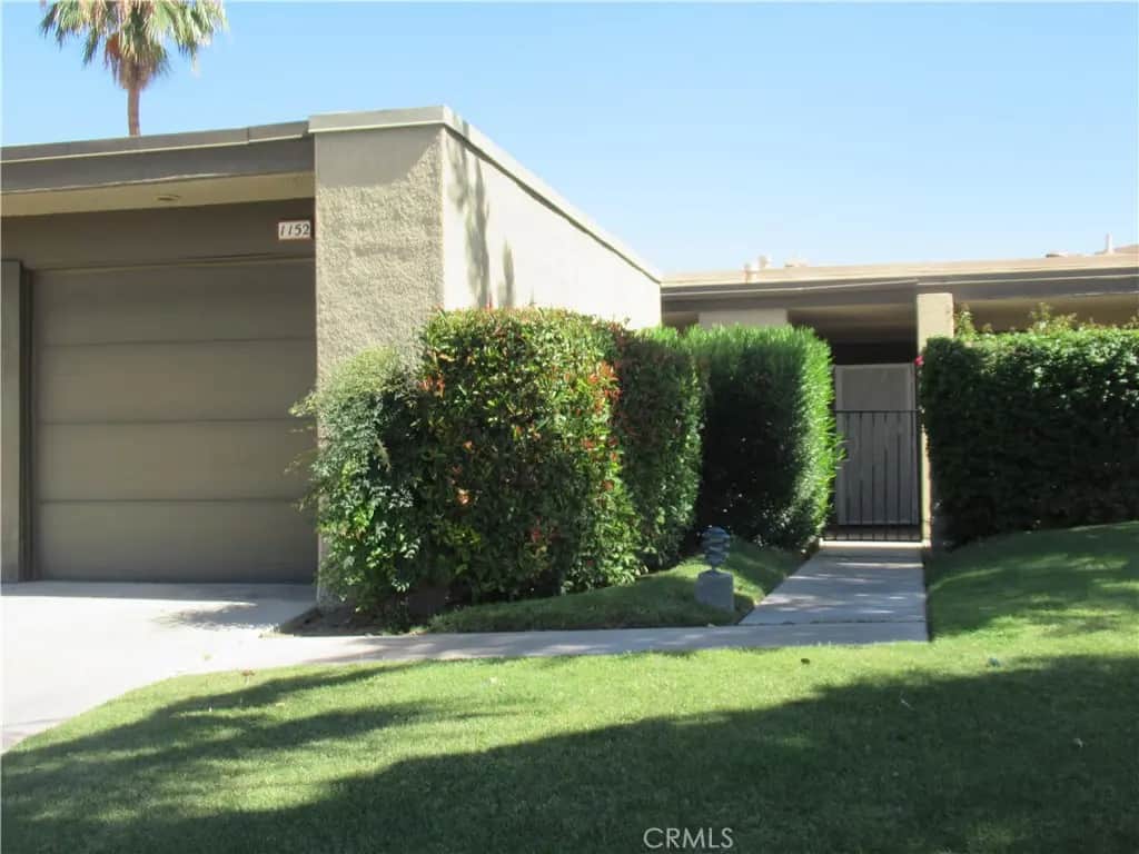 1152 Tiffany Circle N, Palm Springs, CA — listing photo 1