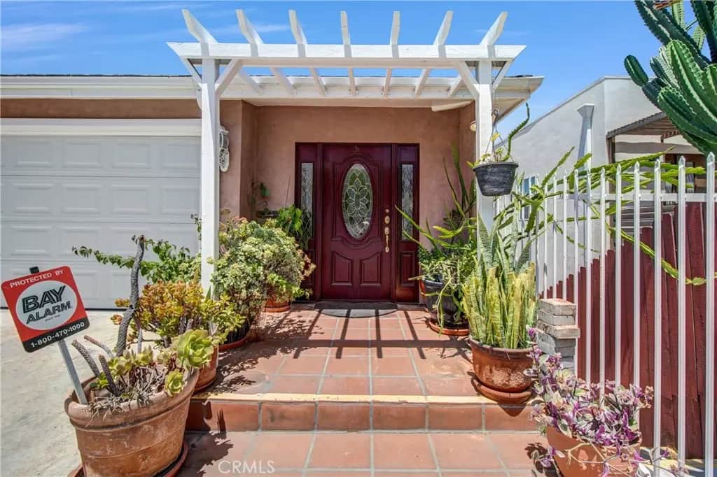 3975 Barrett Rd., Los Angeles, CA — listing photo 1