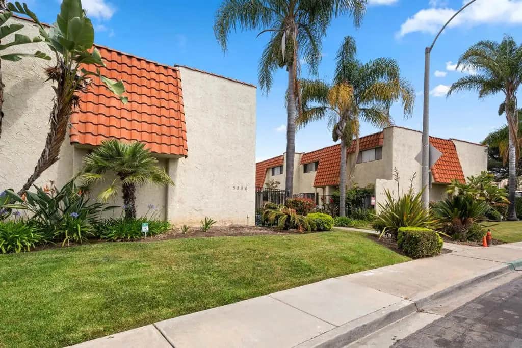 5580 Lake Park Way 28, La Mesa, CA — listing photo 1