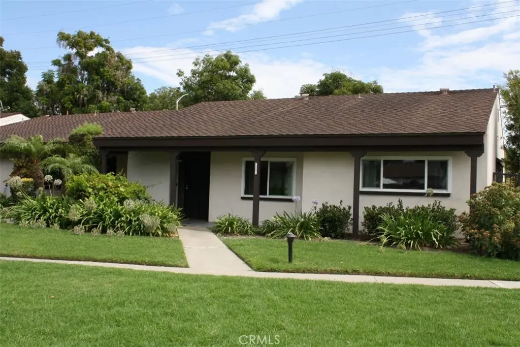 2011 W Katella 1, Anaheim, CA — listing photo 1