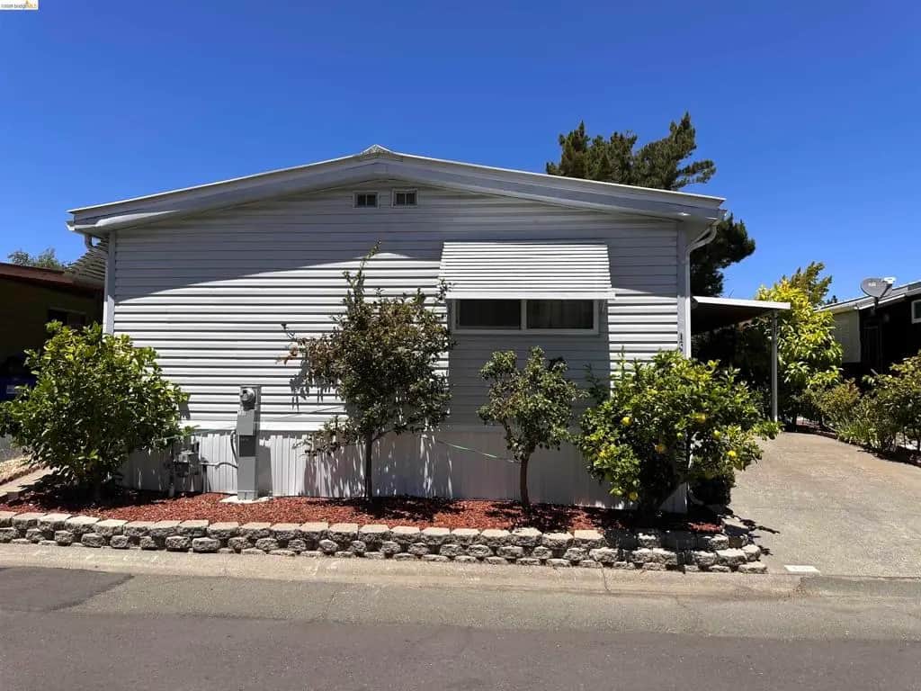 132 phyllis court, Vallejo, CA — listing photo 1