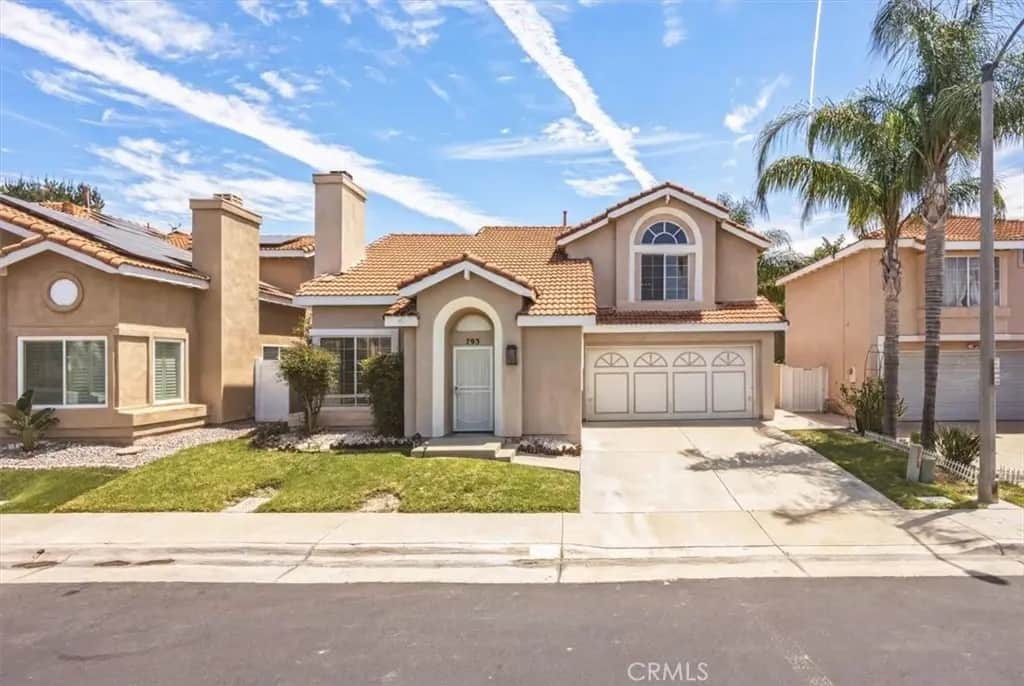 793 Playa Blanca, Corona, CA — listing photo 1