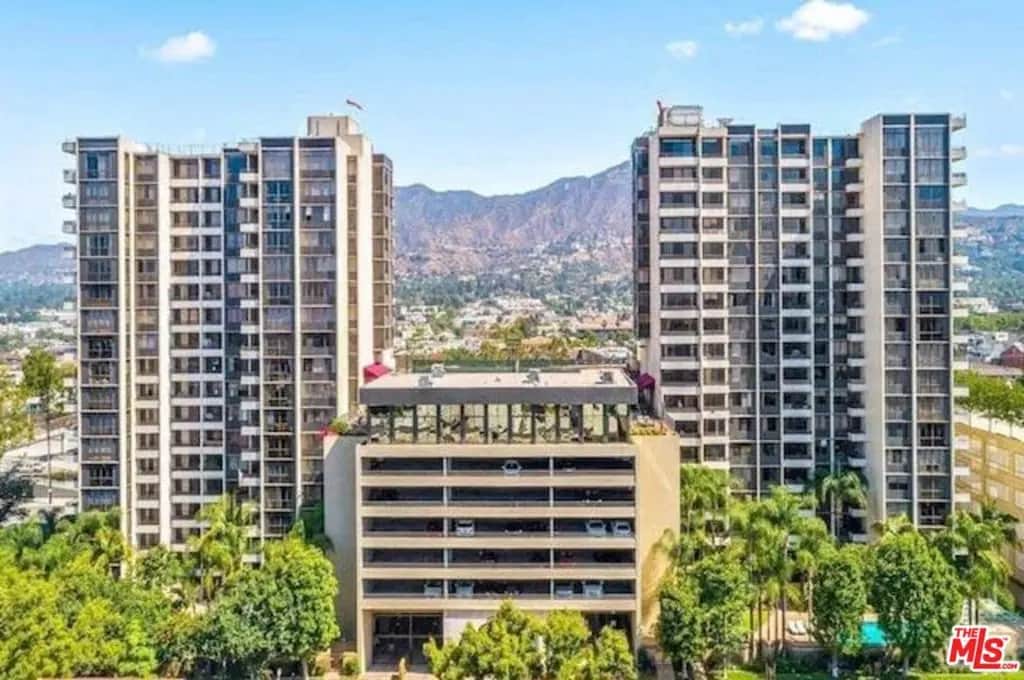 343 Pioneer Drive 1205, Glendale, CA — listing photo 1