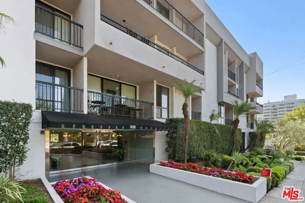 906 N Doheny Drive 221, West Hollywood, CA — listing photo 1