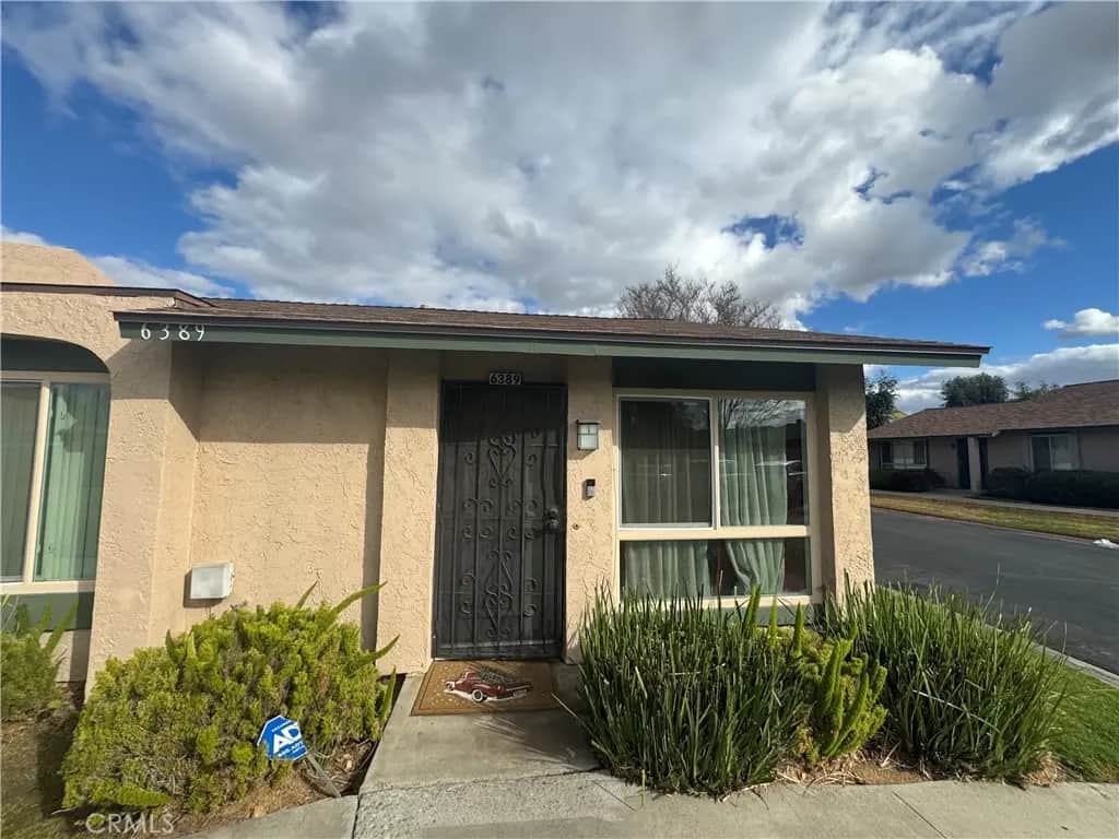 6389 Del Mar Way, Riverside, CA — listing photo 1