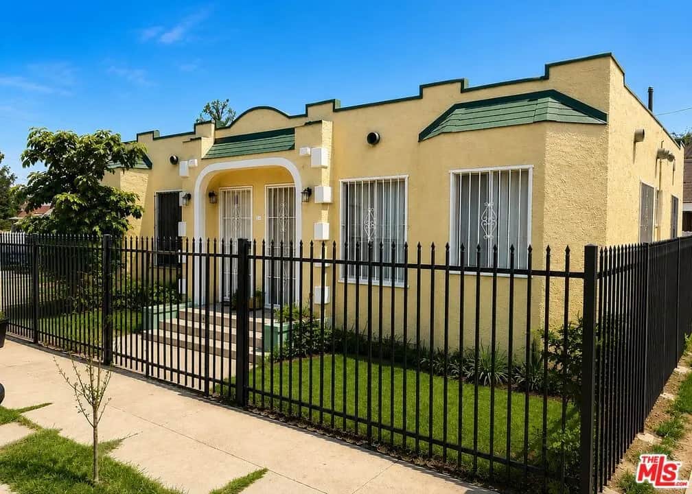 1012 N Willow Avenue, Compton, CA — listing photo 1