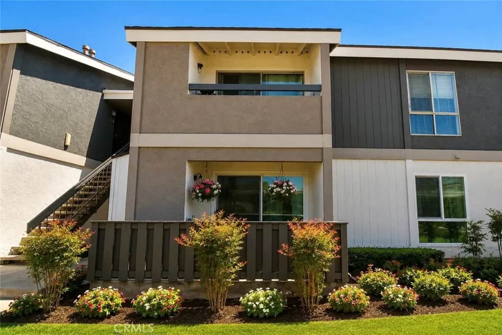 2827 S Fairview Street G, Santa Ana, CA — listing photo 1