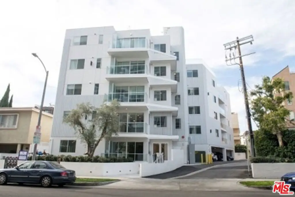 415 S LE DOUX Road 402, Los Angeles, CA — listing photo 1
