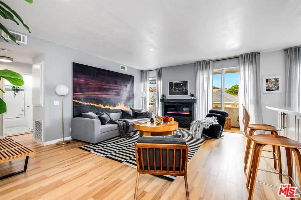 1310 N Detroit Street 206, Los Angeles, CA — listing photo 1