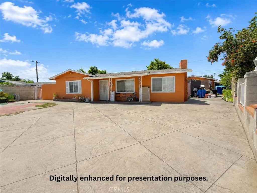 4728 W Henderson Pl, Santa Ana, CA — listing photo 1
