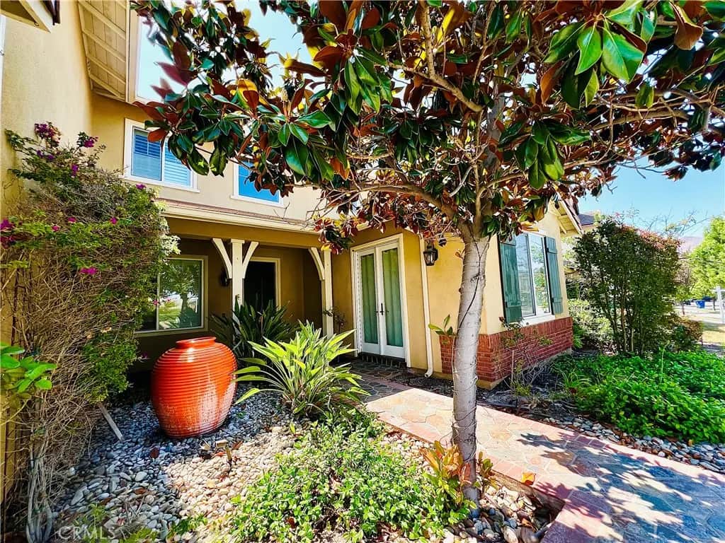 10920 Playa Del Sol, Riverside, CA — listing photo 1