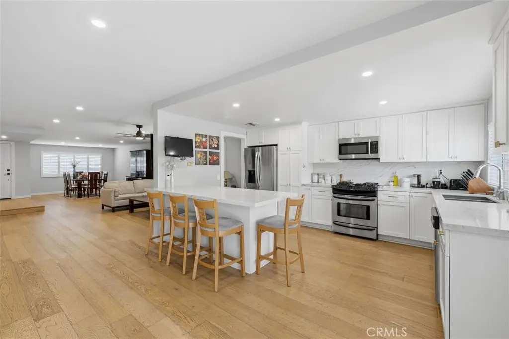 6206 Hesperia Avenue, Encino, CA — listing photo 1