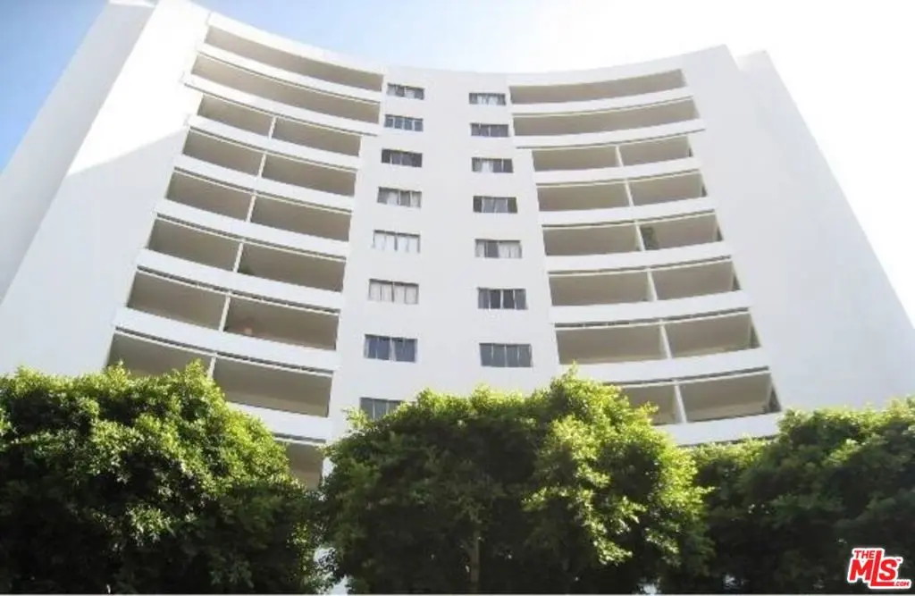 7250 Franklin Avenue 901, Los Angeles, CA — listing photo 1