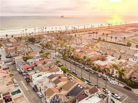 225 20th, Huntington Beach, CA — listing photo 1