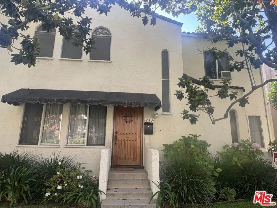 245 N Swall Drive, Beverly Hills, CA — listing photo 1