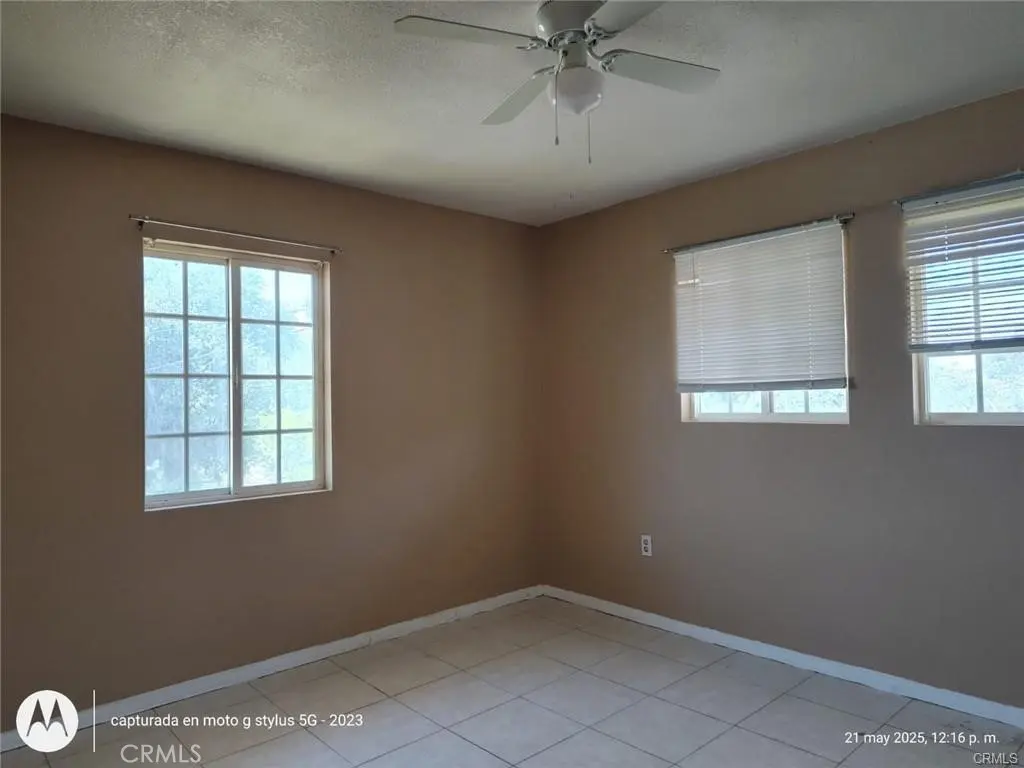 437 W 17Th 8, San Bernardino, CA — listing photo 1