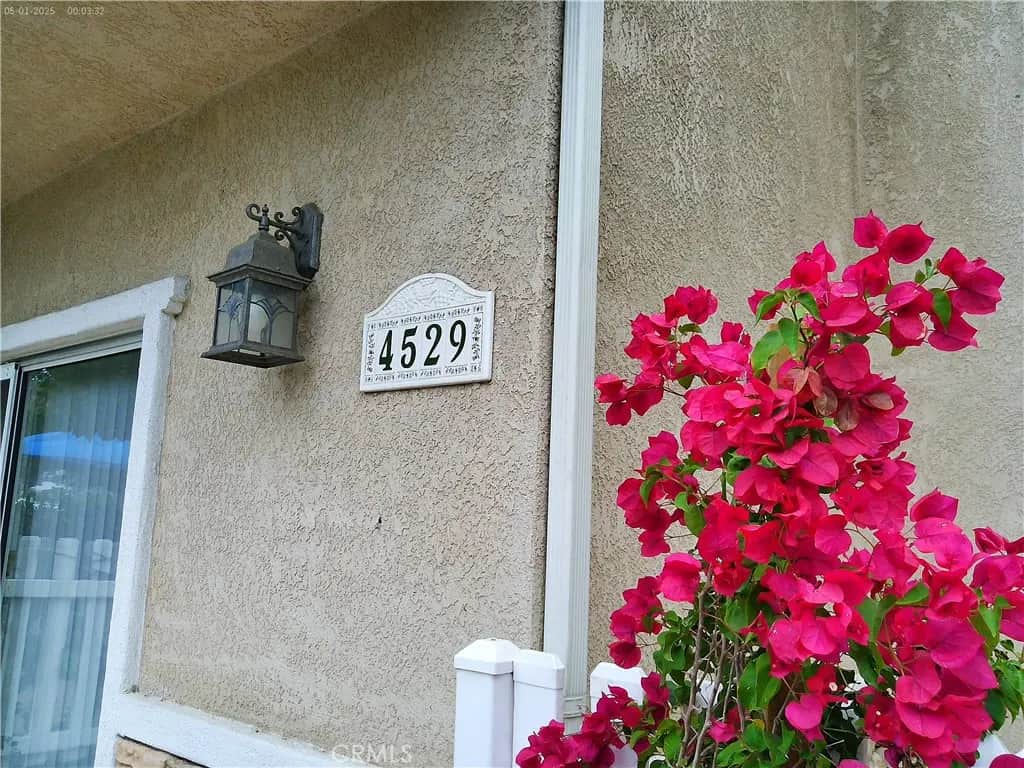 4529 Colfax, Los Angeles, CA — listing photo 1
