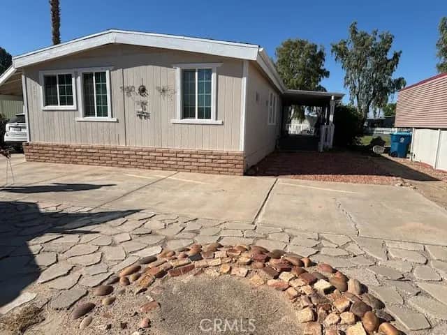 578 Channel Way, Needles, CA — listing photo 1