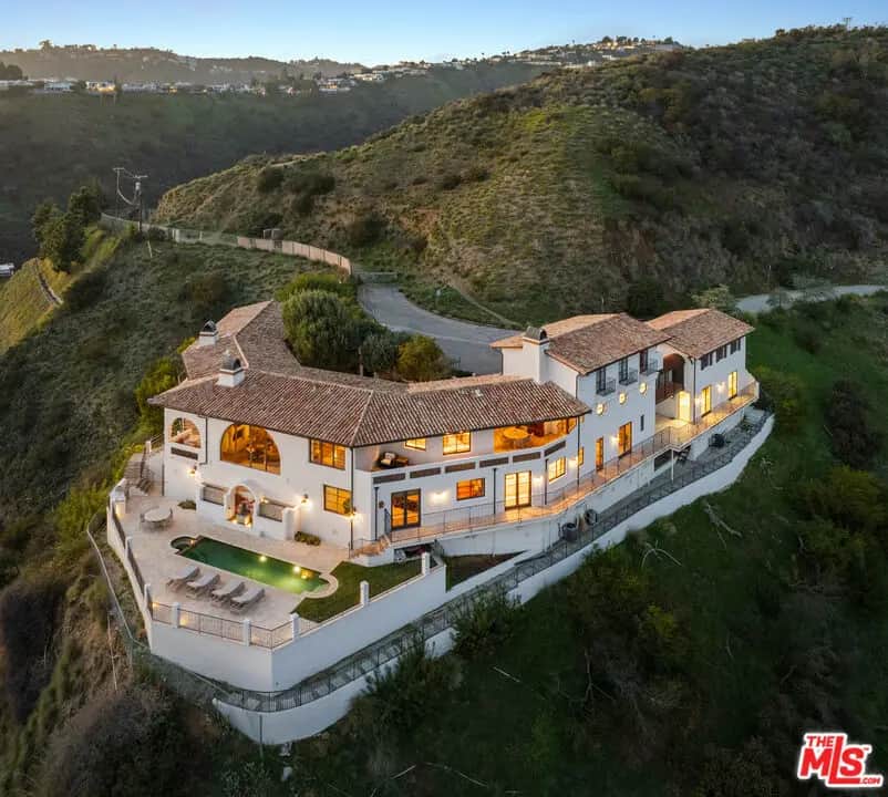 1924 Wattles Drive, Los Angeles, CA — listing photo 1