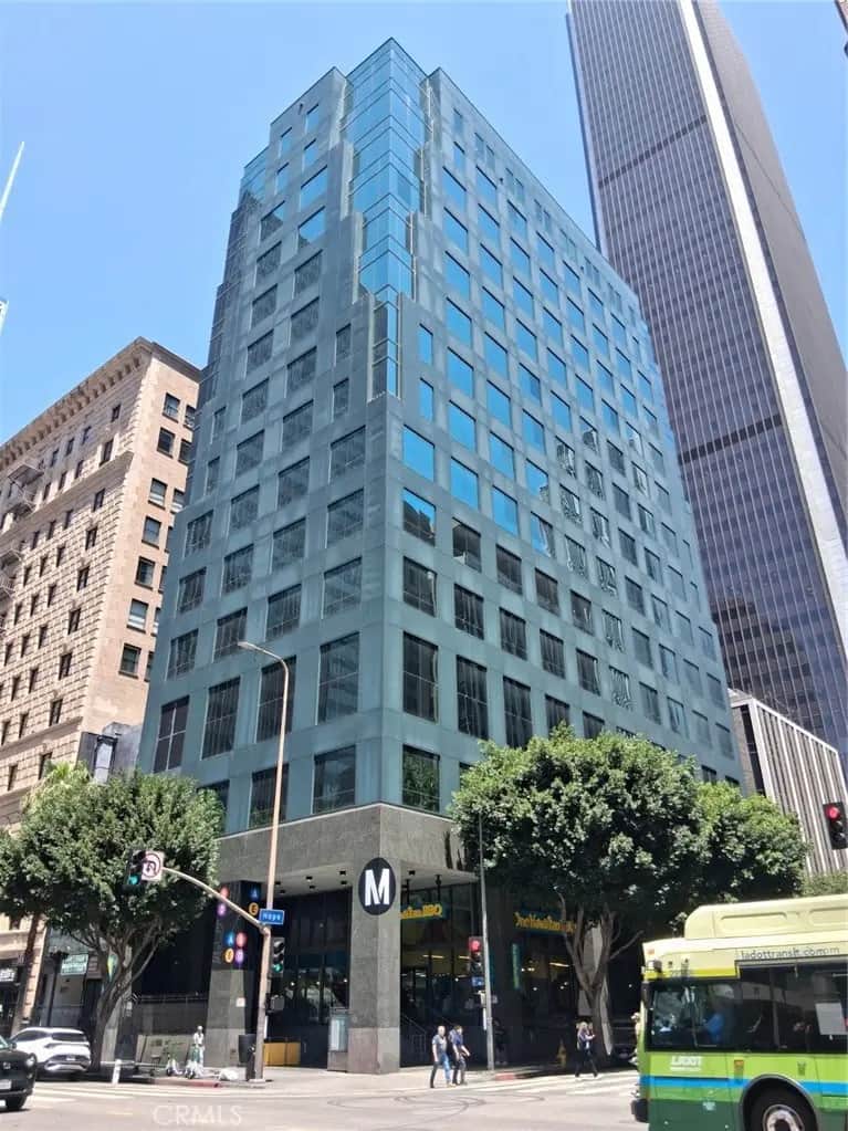 655 S Hope Street 1603, Los Angeles, CA — listing photo 1
