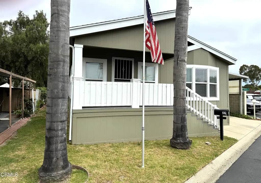 27 Copland Circle 27, Ventura, CA — listing photo 1