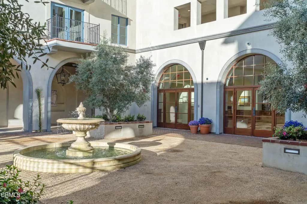 88 N Oakland Avenue 312, Pasadena, CA — listing photo 1