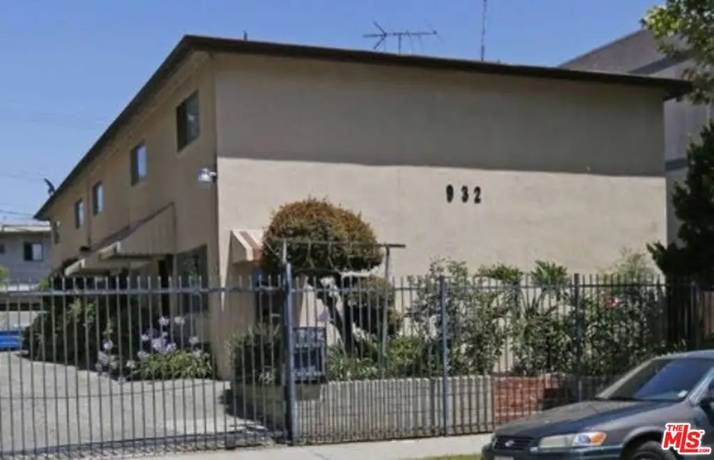 932 S Gramercy Place, Los Angeles, CA — listing photo 1