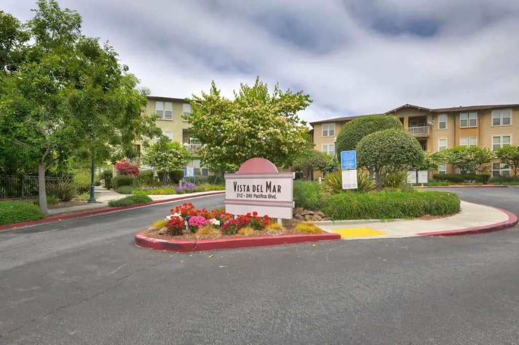 241 Pacifica Boulevard 203, Watsonville, CA — listing photo 1