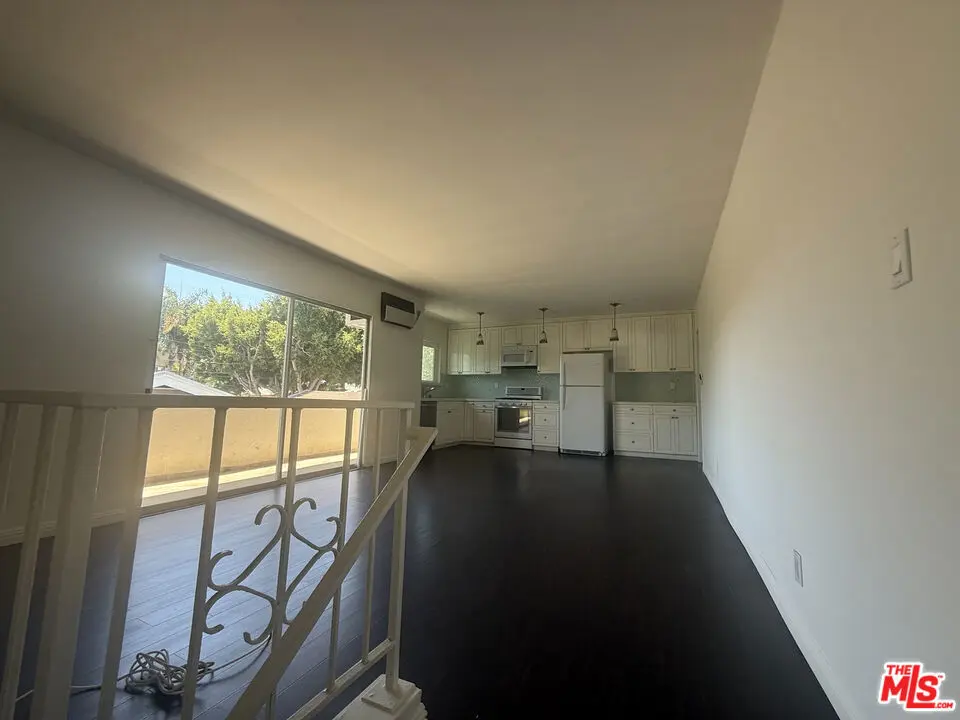 1678 Federal Avenue 3, Los Angeles, CA — listing photo 1