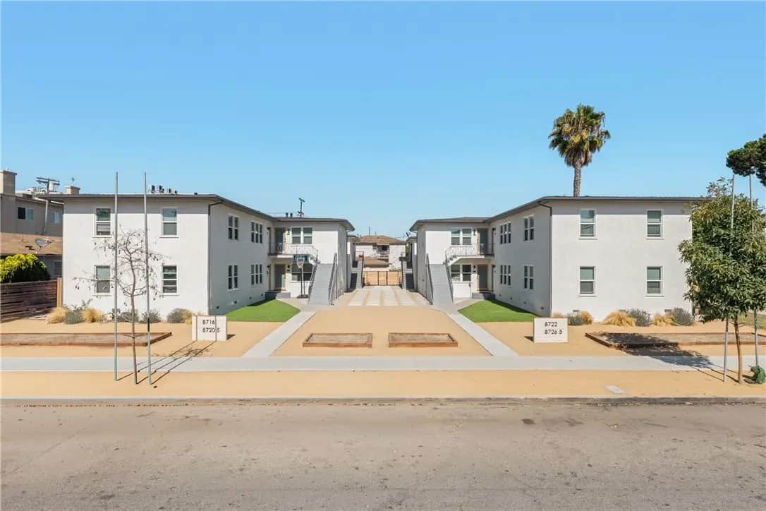 8716 Ramsgate, Los Angeles, CA — listing photo 1