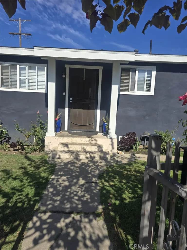 6700 10th, Los Angeles, CA — listing photo 1