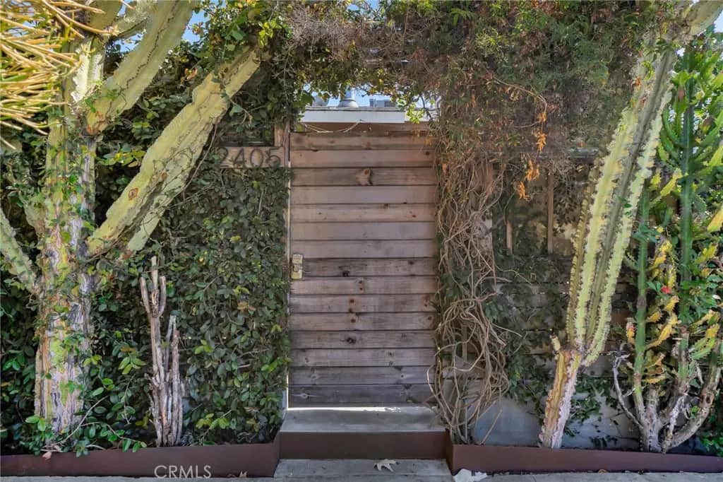2405 Abbot Kinney, Los Angeles, CA — listing photo 1