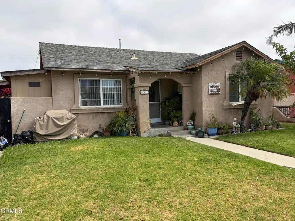 639 641 W Kamala Street, Oxnard, CA — listing photo 1