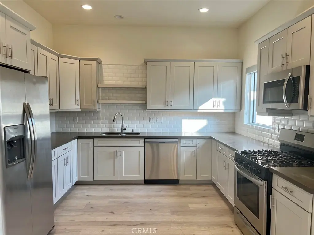314 6th 609, Los Angeles, CA — listing photo 1