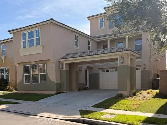 5641 Scharf, Fontana, CA — listing photo 1
