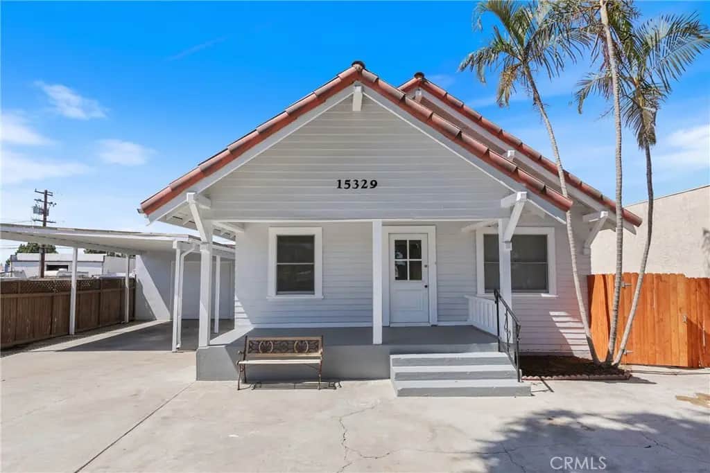 15329 Paramount Boulevard, Paramount, CA — listing photo 1
