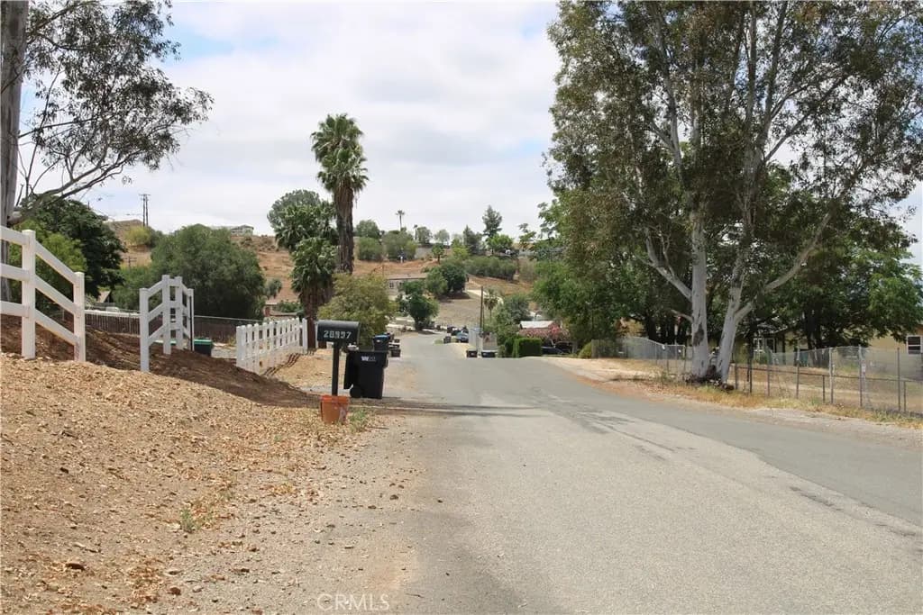 18 Avenida De Los Flores, Menifee, CA — listing photo 1