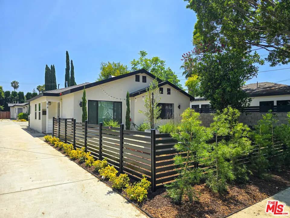 94 S Vinedo Avenue, Pasadena, CA — listing photo 1