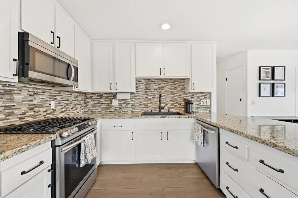 13323 Appaloosa Drive, Lakeside, CA — listing photo 1