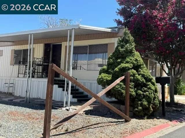 120 Maureen, Pittsburg, CA — listing photo 1