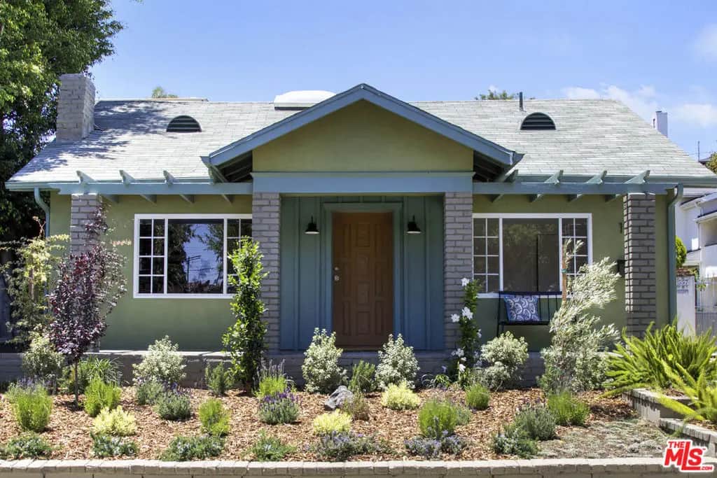 1561 Carmona Avenue, Los Angeles, CA — listing photo 1