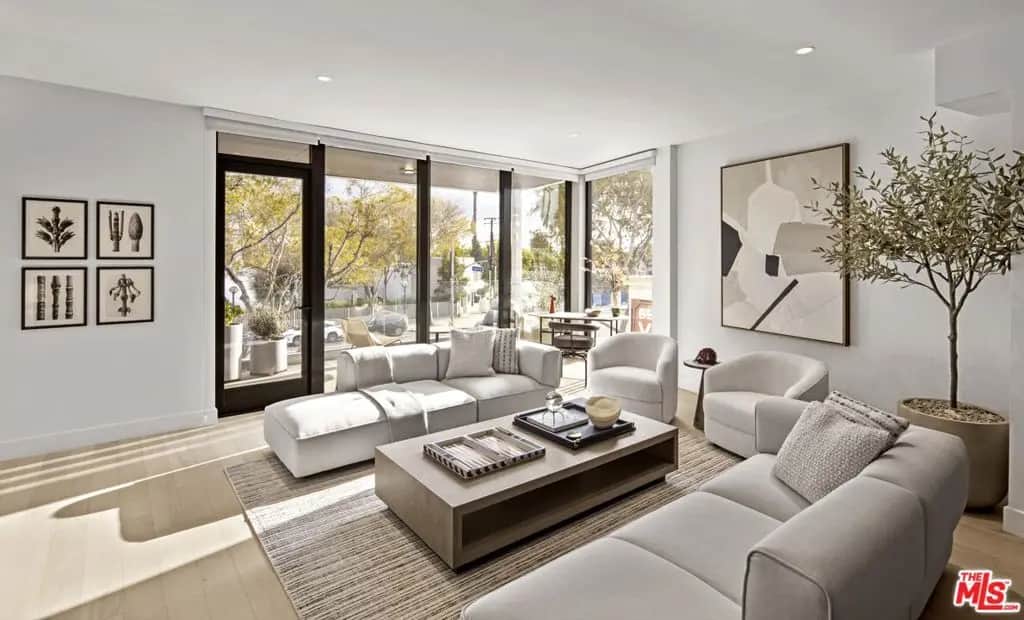 9001 Santa Monica Boulevard 409, West Hollywood, CA — listing photo 1