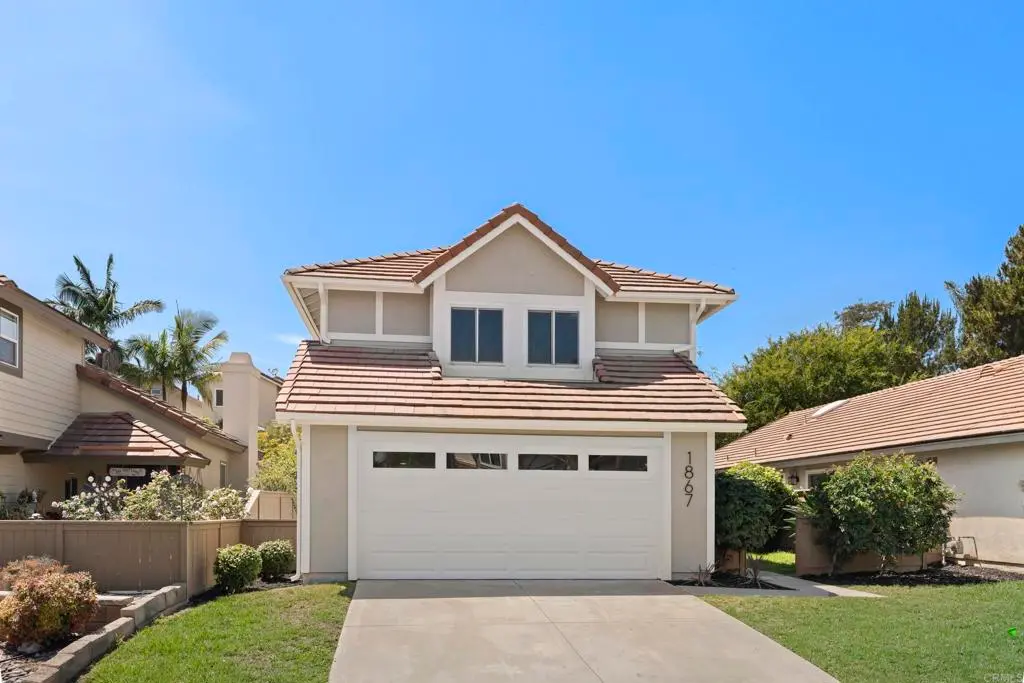 1867 Teakwood Way, Vista, CA — listing photo 1