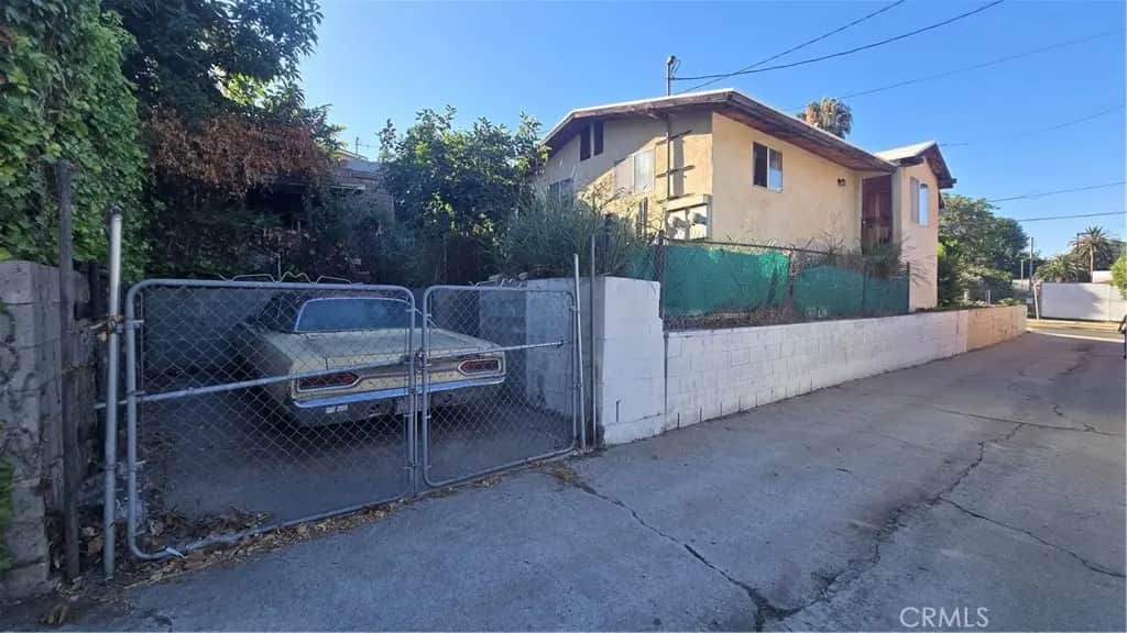 2118 Scott, Los Angeles, CA — listing photo 1