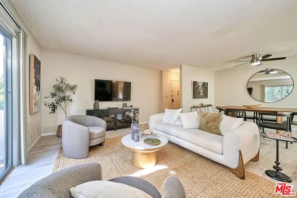 5437 Corteen Place 212, Los Angeles, CA — listing photo 1