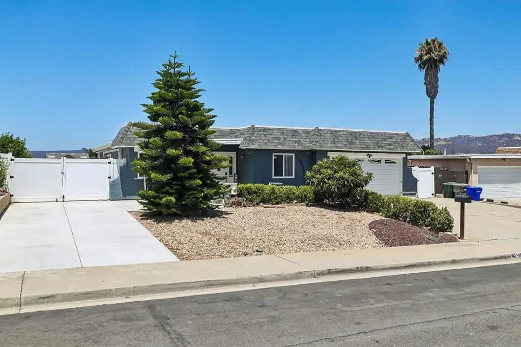 598 Tam O Shanter Dr, San Marcos, CA — listing photo 1