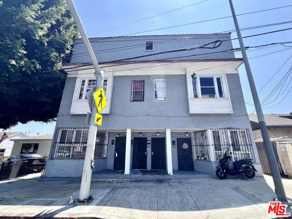 3260 E 4th Street, Los Angeles, CA — listing photo 1