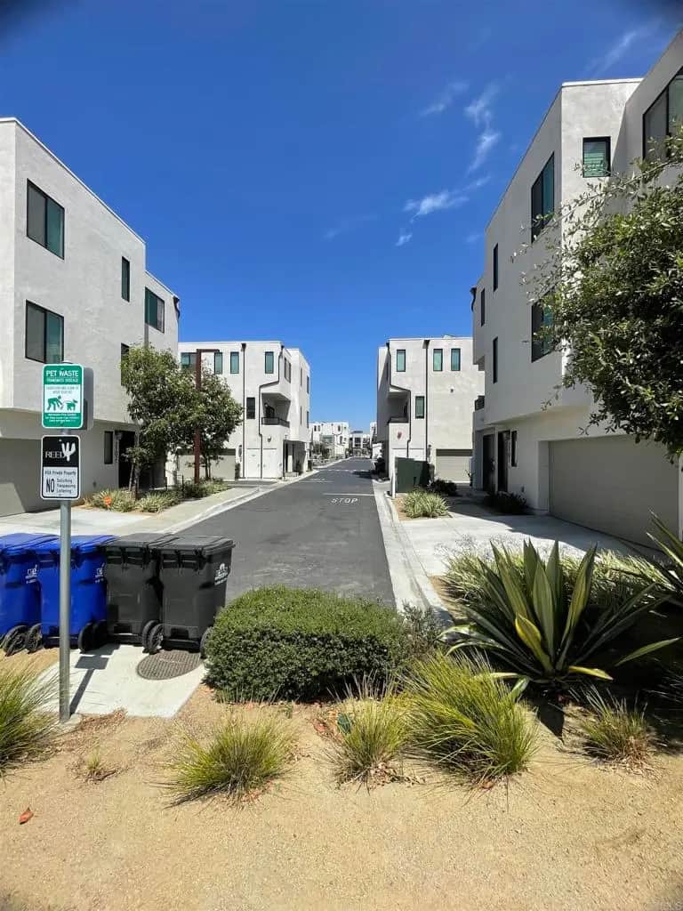 2002 Vela Ln, San Diego, CA — listing photo 1