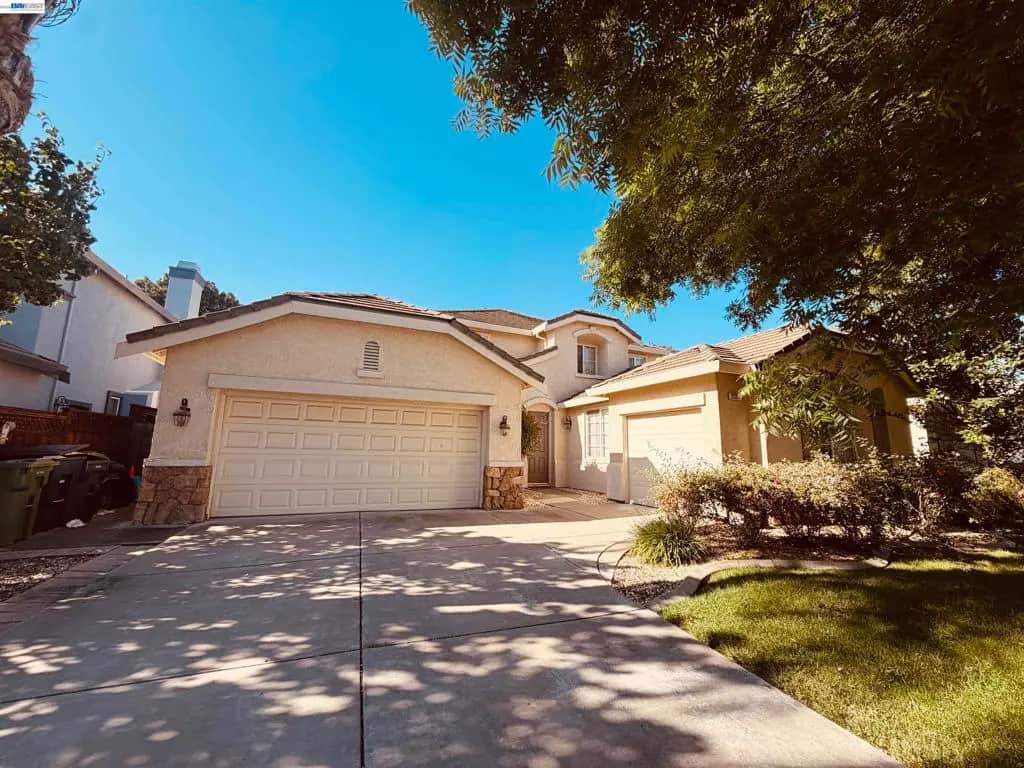 2126 Shenandoah Drive, Tracy, CA — listing photo 1